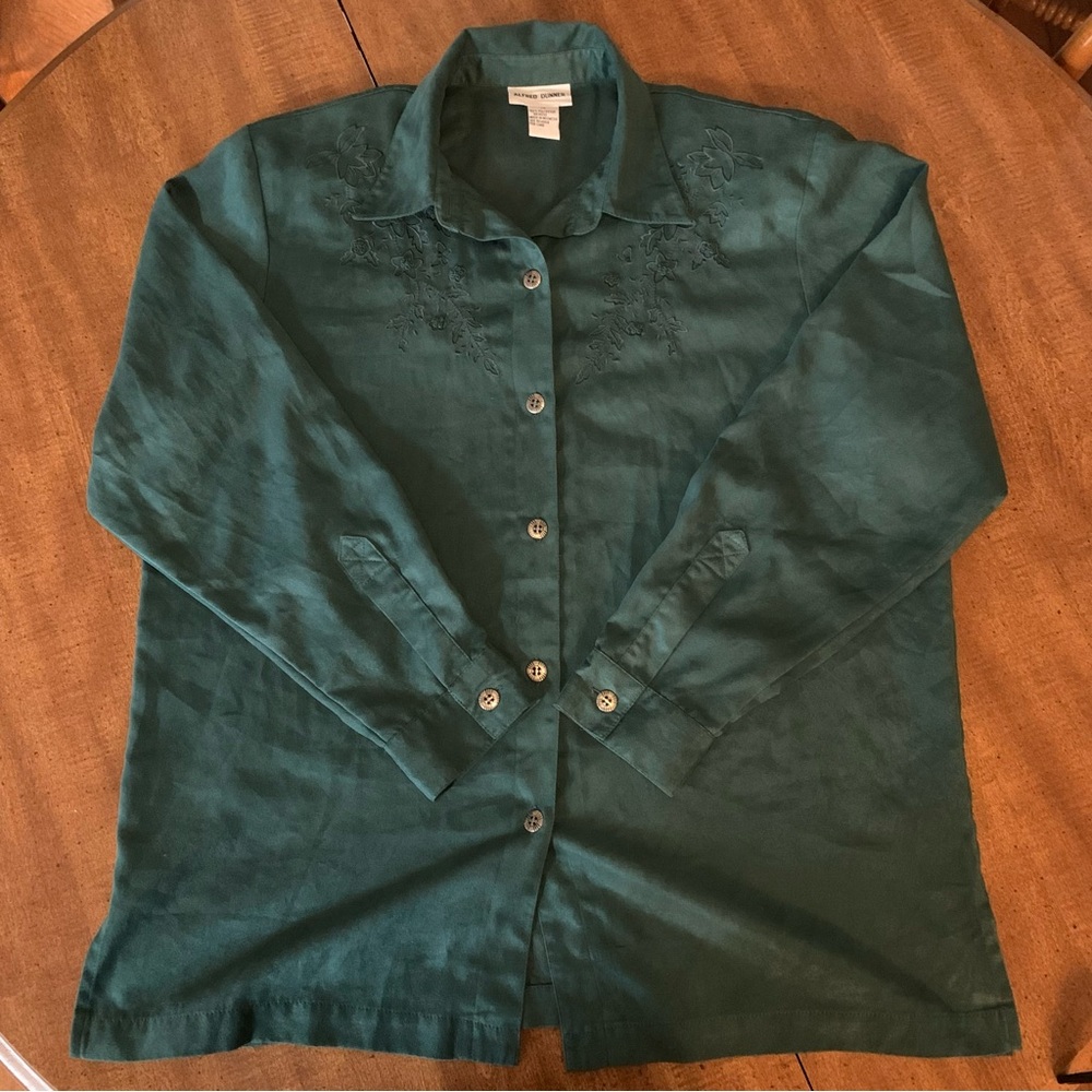 Alfred Dunner Button Up Top
